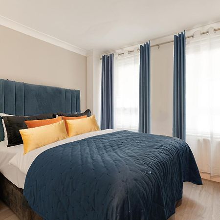 Explore The Most Exquisite West-End From A Harrods Family And Couple Home London Exterior photo